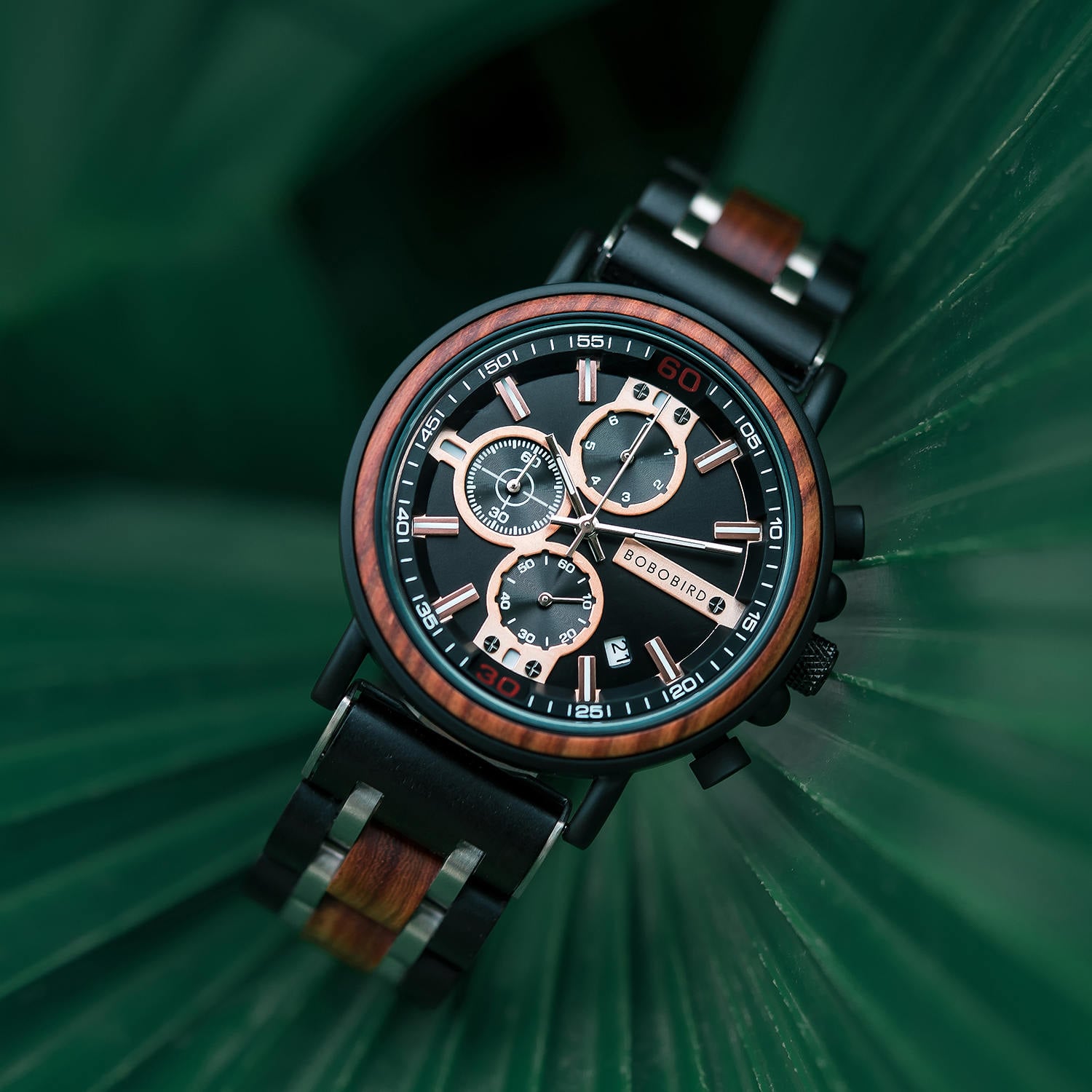 Personalizzato inciso orologi di legno da uomini padauk e argento in  acciaio inox - King Arthur