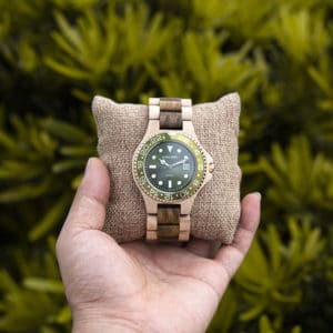 Men Dress Wooden Quartz Watch with Calendar Display Natural Wood Watches O25-2