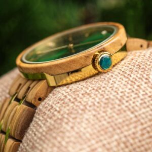 女性用の木製腕時計 Natural Olivewood - QUEEN