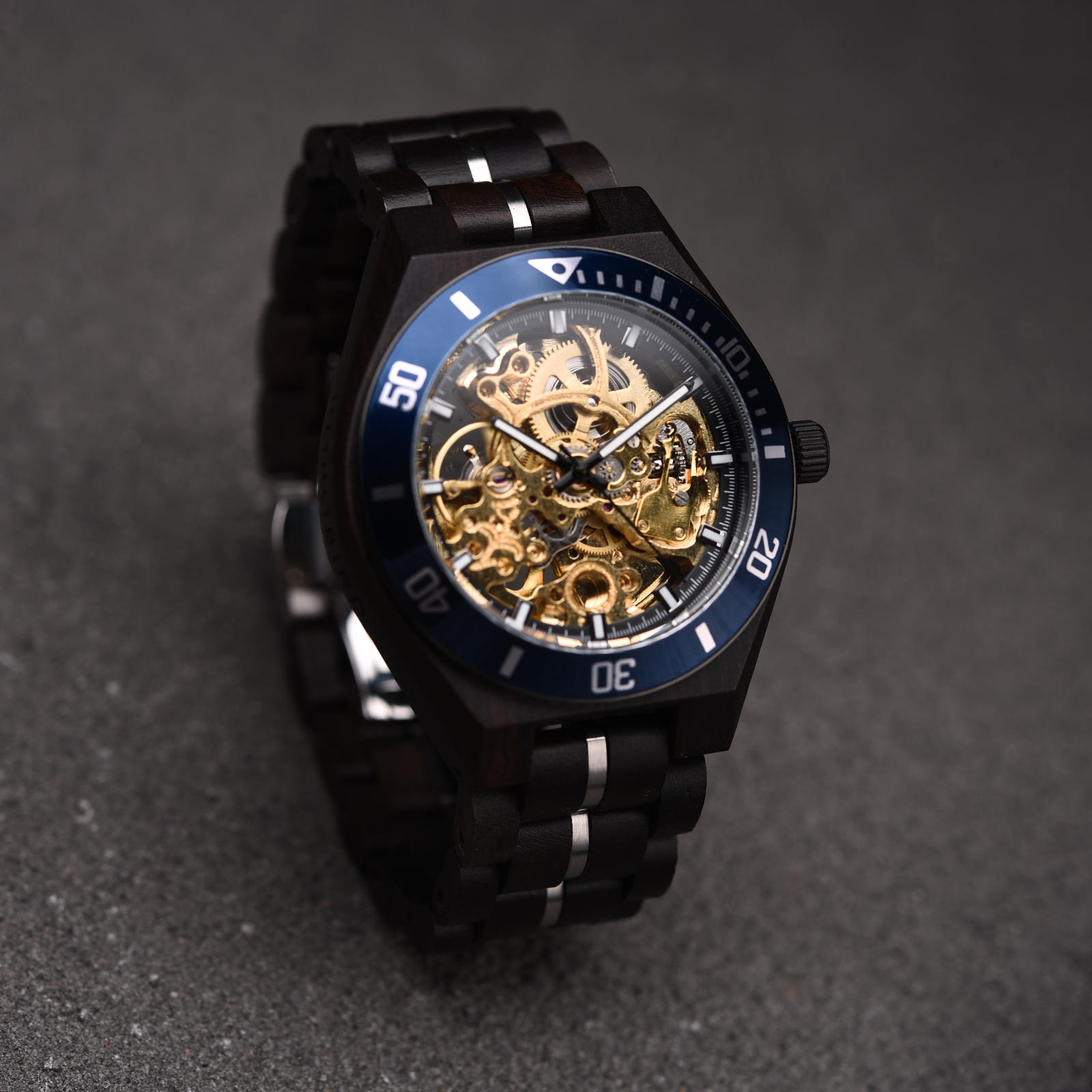 Reloj mecánico de madera esqueleto azul ébano - Tureis