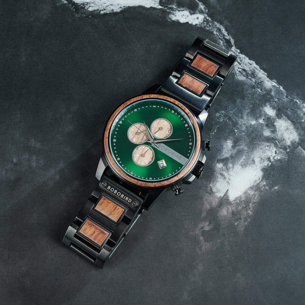 Classic Calendar Chronograph Walnut Watch Green Dial 45MM - Limited Edition (6) Classic Calendar Chronograph Walnut Watch Green Dial 45MM - Limited Edition (6)