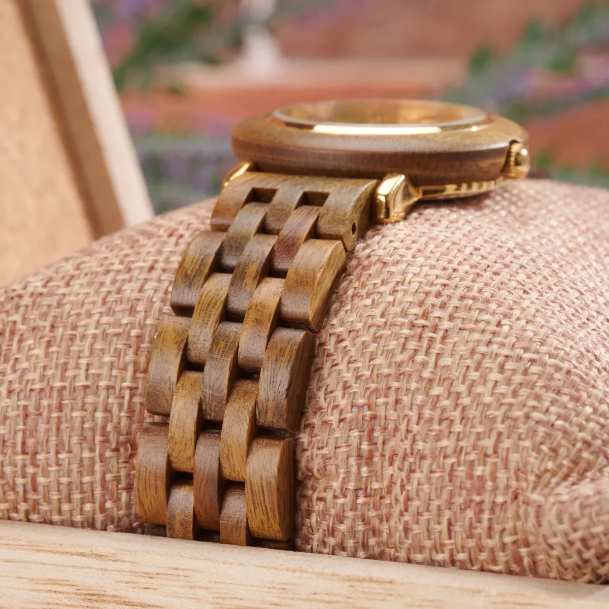 Verawood Women’s Wooden Watch 33 mm Aurelia (12) Verawood Women’s Wooden Watch 33 mm Aurelia (12)