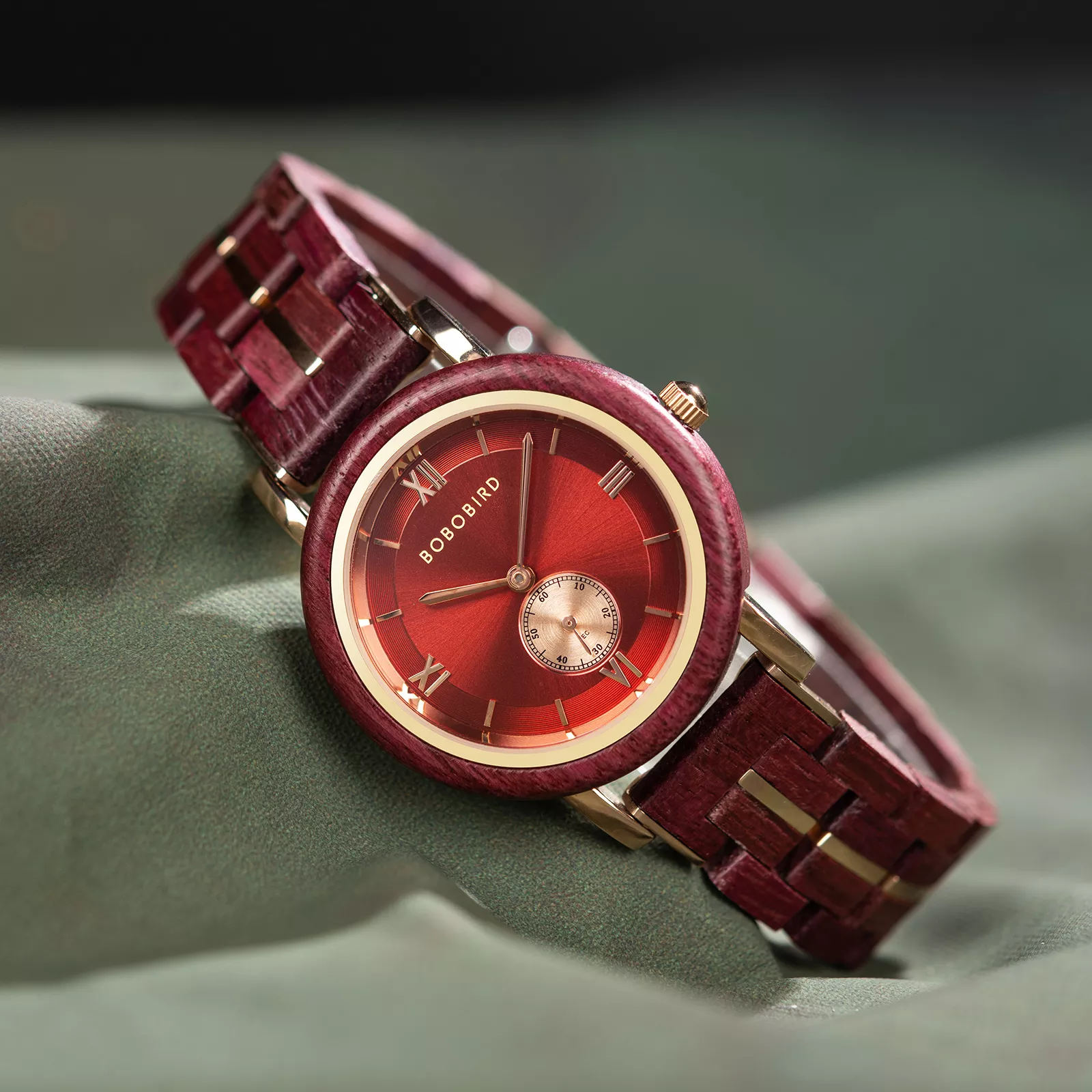 Aurelia Crimson (10) Aurelia Crimson