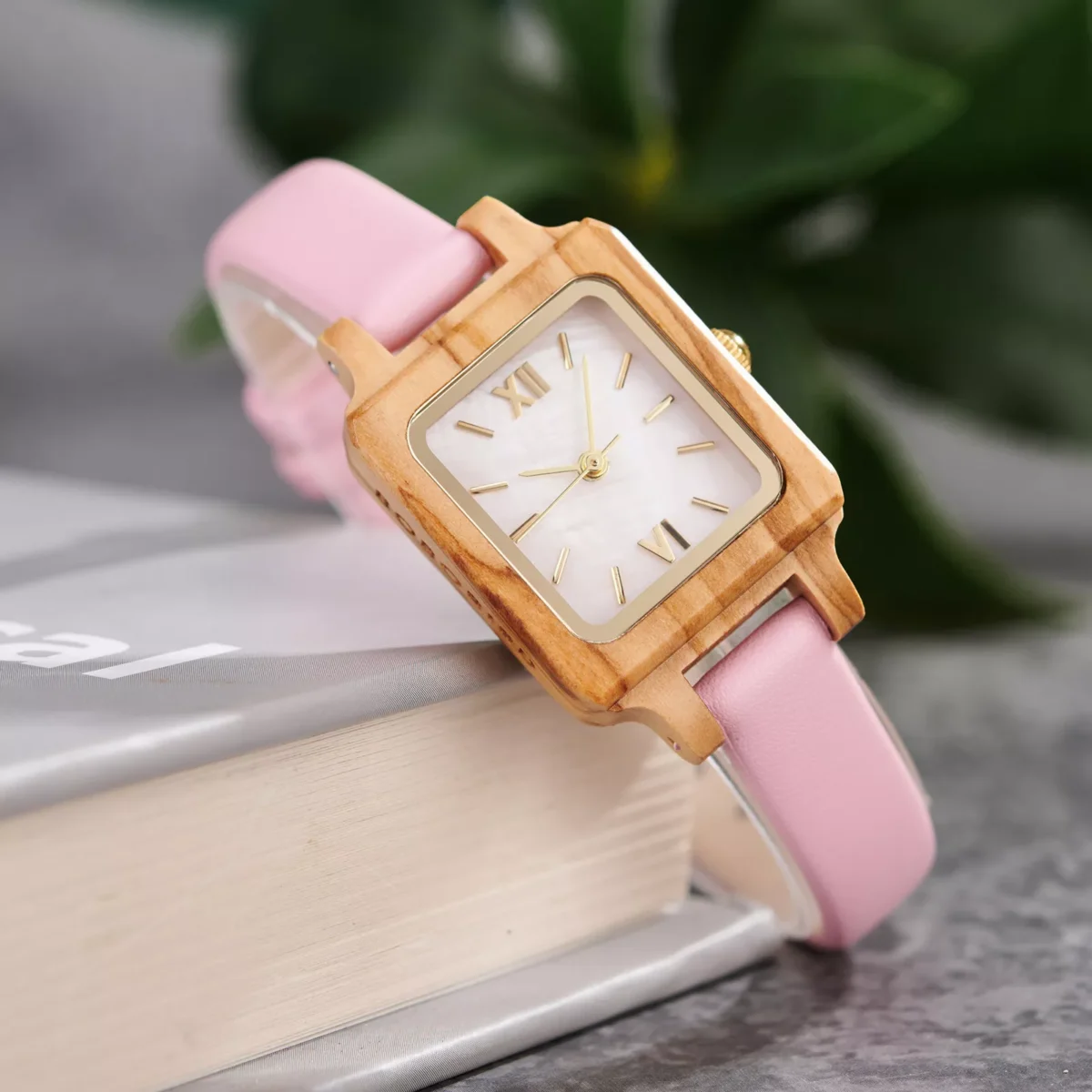 Iris Pearl Leather (3)