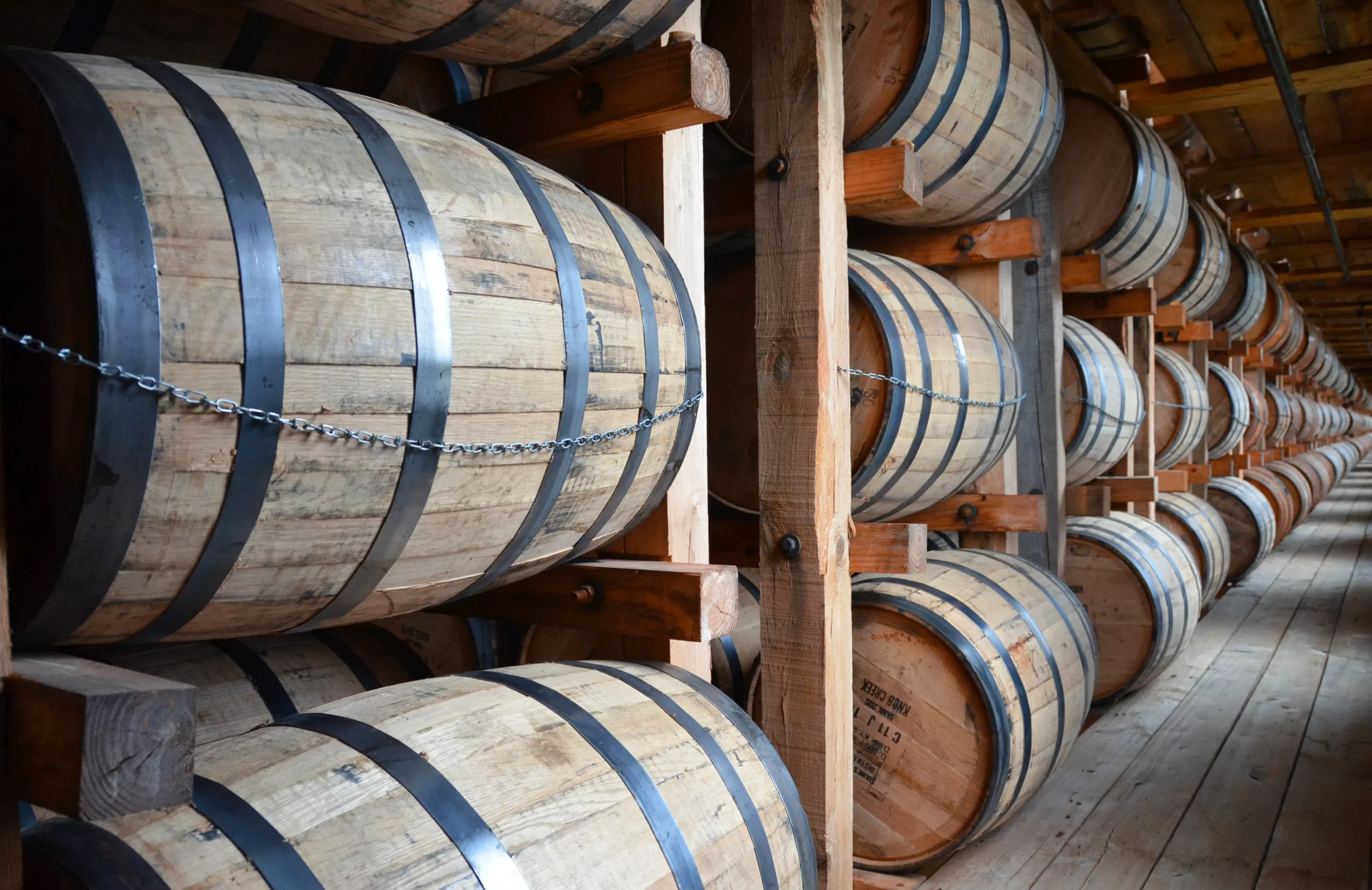 whiskey barrel oak wood